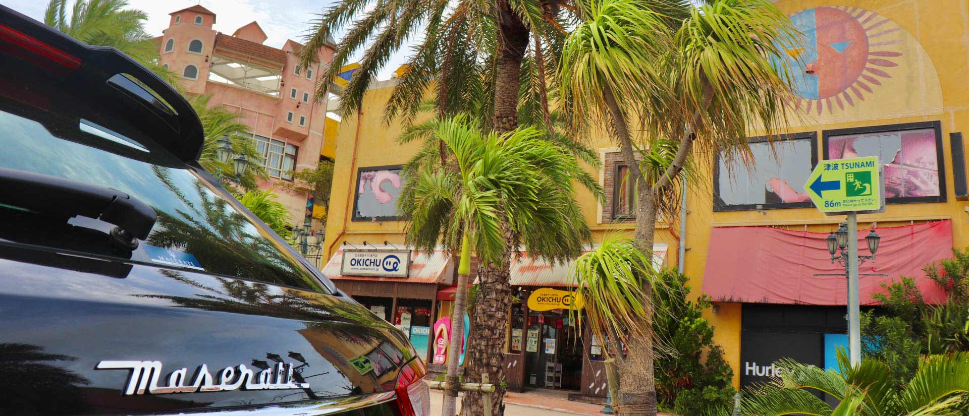 人気スポットを輸入車で巡ろう。